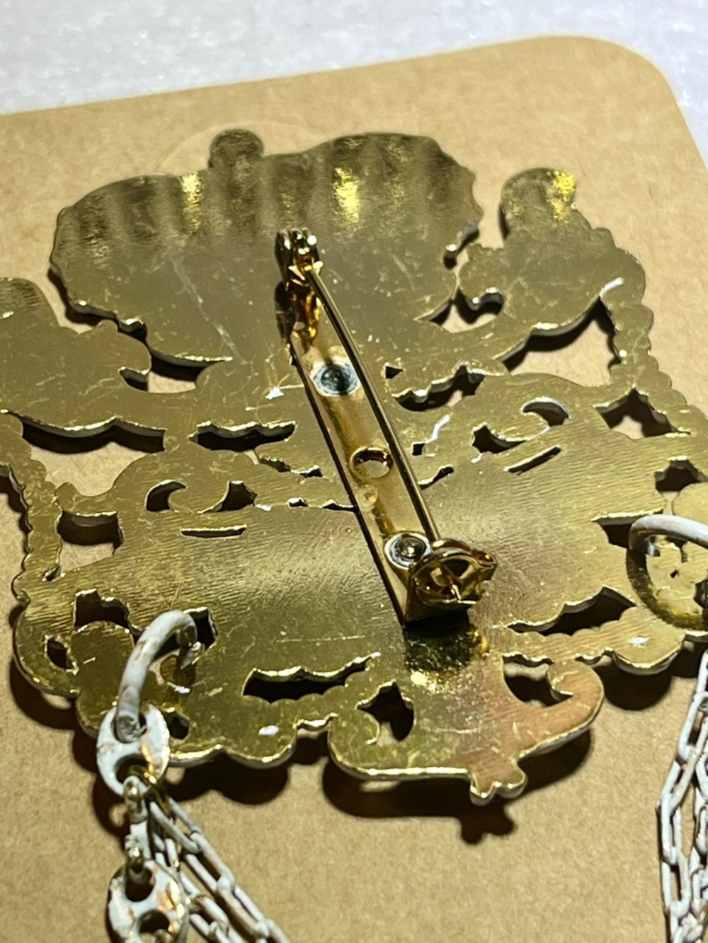 White Enamel & Gold Heraldic Crown Crest Chatelaine Brooch Triple Swag Chain - Picture 5 of 6